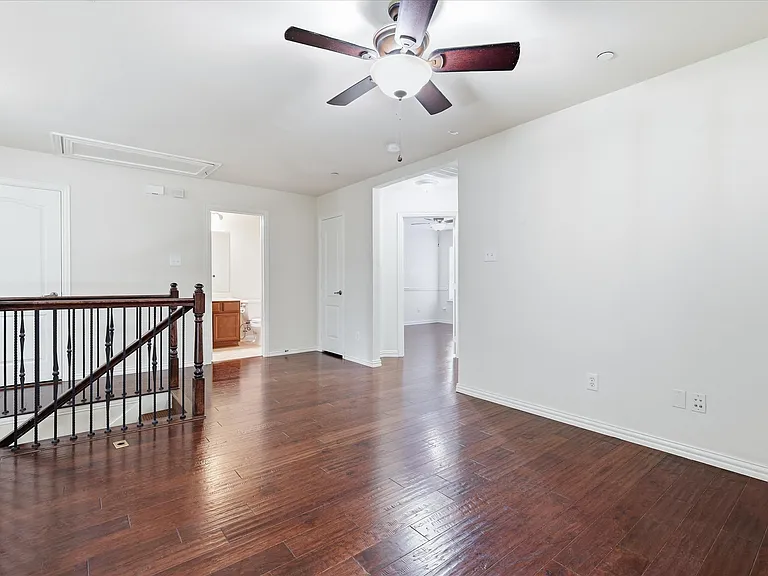 2649 Jacobson Dr — Photo 23