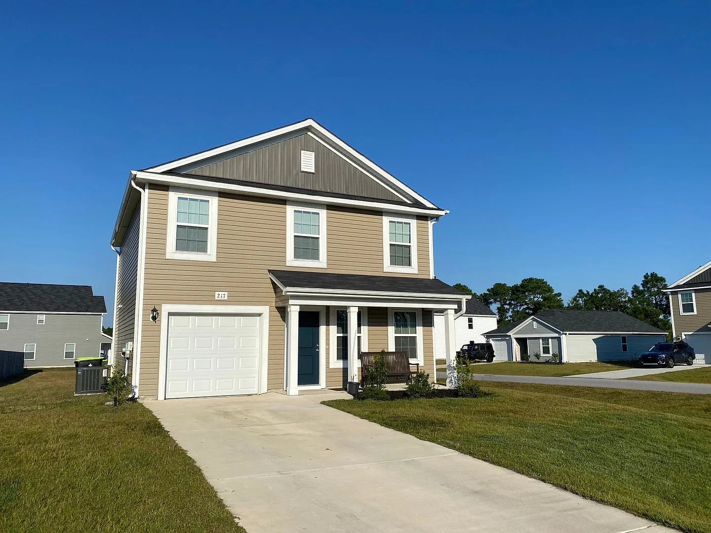 3 Bedroom Single Family Home in Holly Ridge — Photo 1
