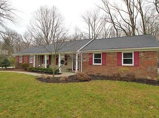 1111 Becker Rd, Zionsville, IN 46077