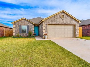 5311 Nicole Dr, Tuttle, OK 73089