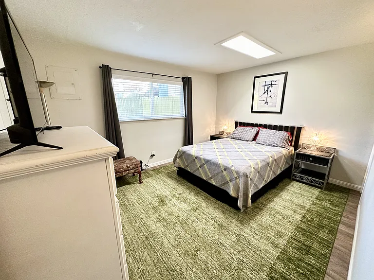 13368 Camino Del Norte NE — Photo 16