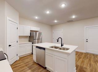 1119 N Broadview Ln #1, Andover, KS 67002