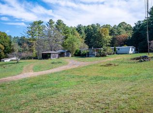 405-401 Walnut St, Galax, VA 24333