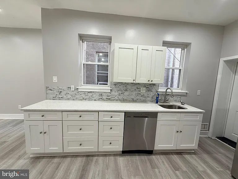 3415 G St — Photo 11