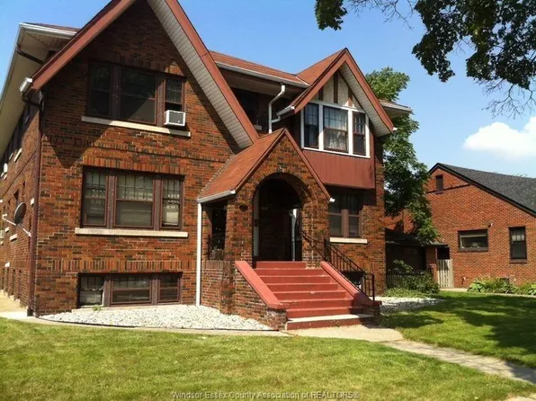 1287 Kildare Rd #5, Windsor, ON N8Y 3H7