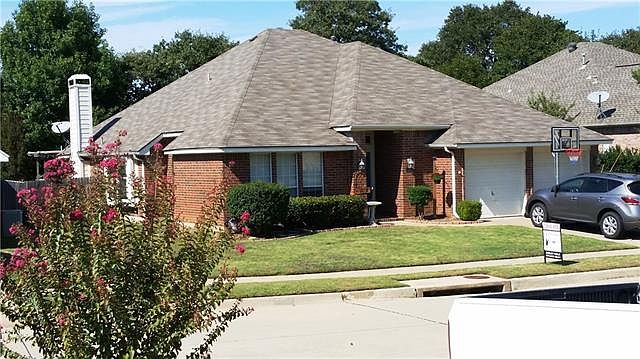 1st image of 2109 Vista Ct