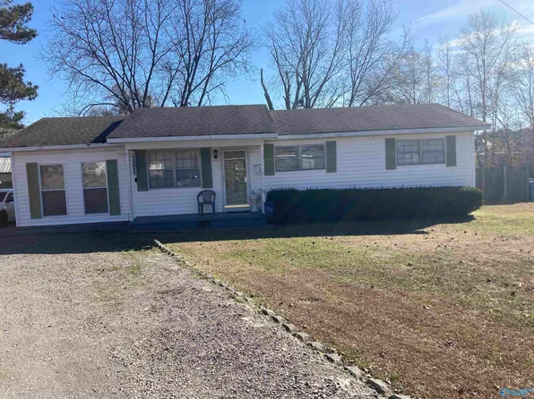 756 Morris St SW, Hartselle, AL 35640