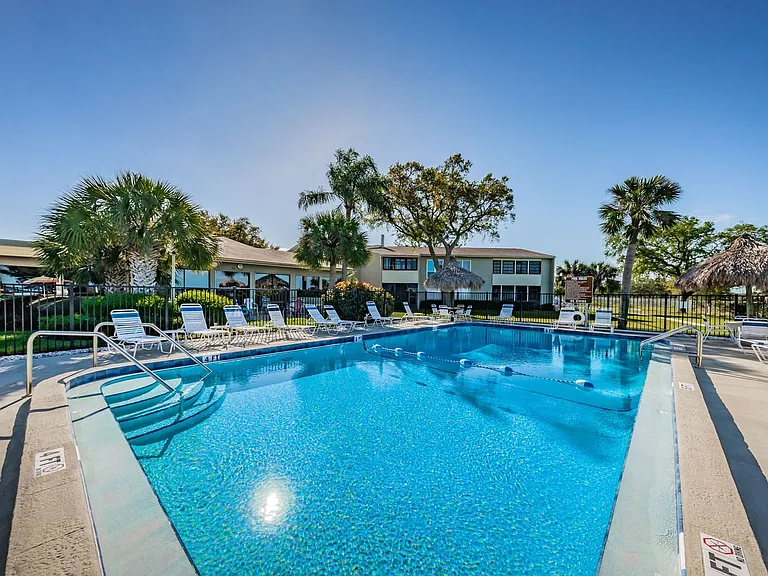 645 Windrush Bay Dr — Photo 23