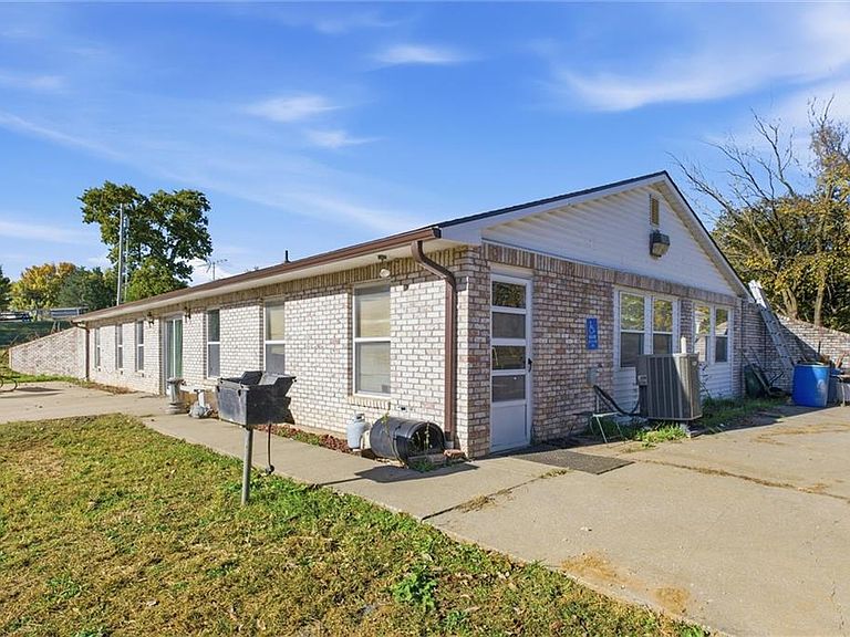 Listing photo 4