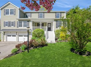 524 Farragut Pkwy, Hastings On Hudson, NY 10706