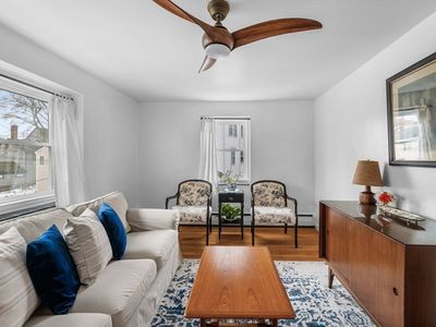 1 Boardman St APT 6, Salem, MA, 01970