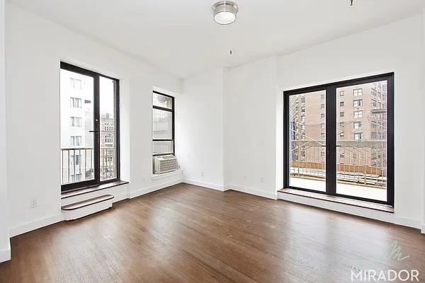 Rented by Mirador Real Estate | media 31