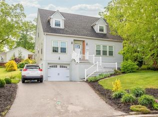 270 Robert St, Christiansburg, VA 24073