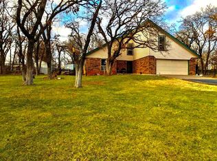 3950 W Charter Oak Rd, Edmond, OK 73034
