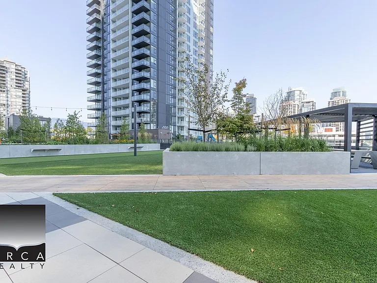 4168 Lougheed Hwy #1804 — Photo 24