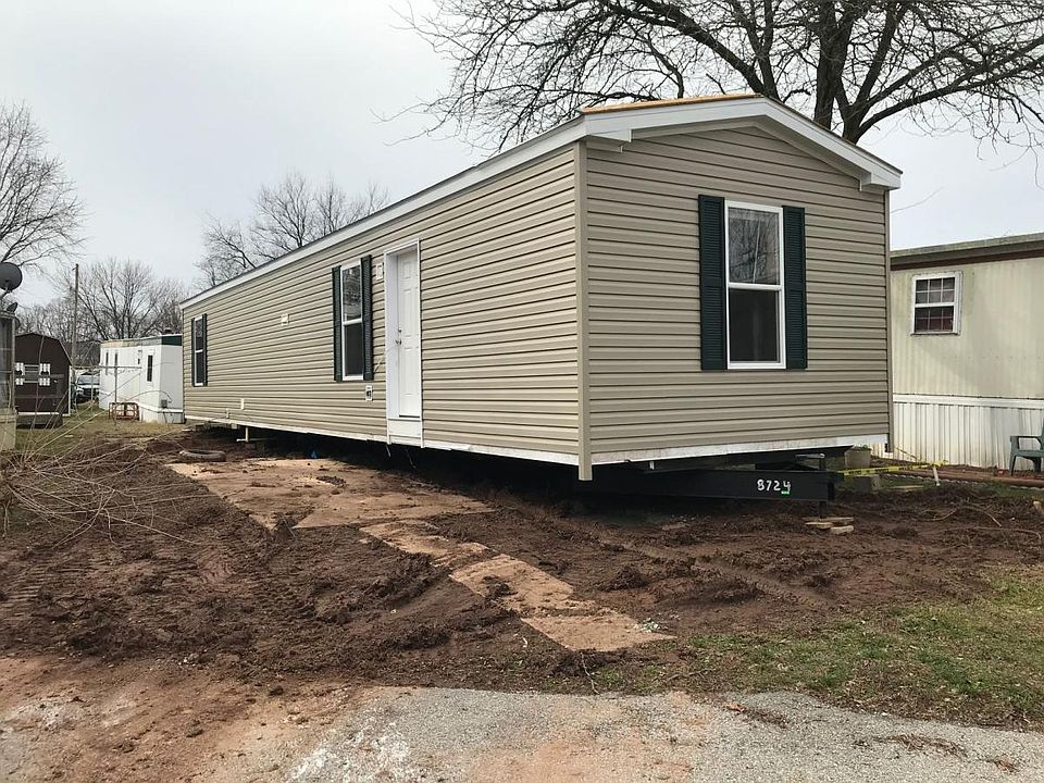 2nd image of 52 Mobile Dr #52