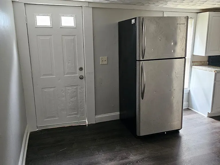 14 South St #1L — Photo 6