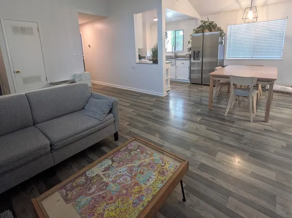 1164 Maywood Ln, Martinez, CA 94553