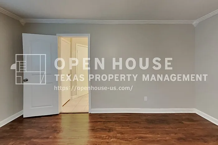 5362 Marian St — Photo 9