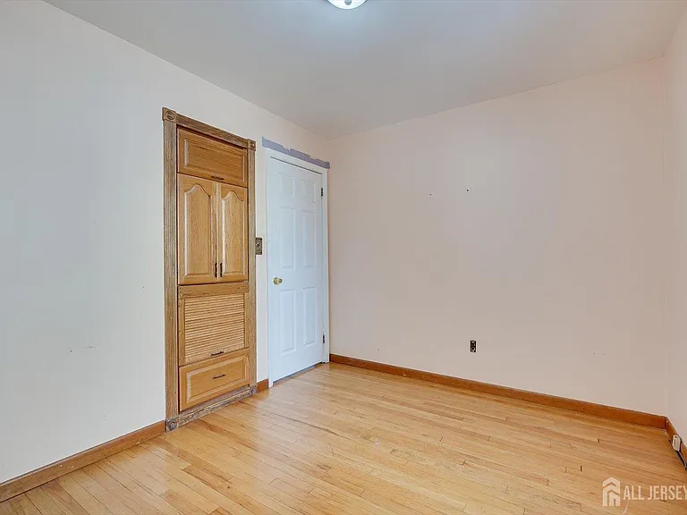 111 Sonora Ave — Photo 19