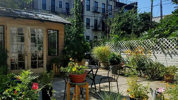 Rented by Nooklyn NYC LLC | media 10