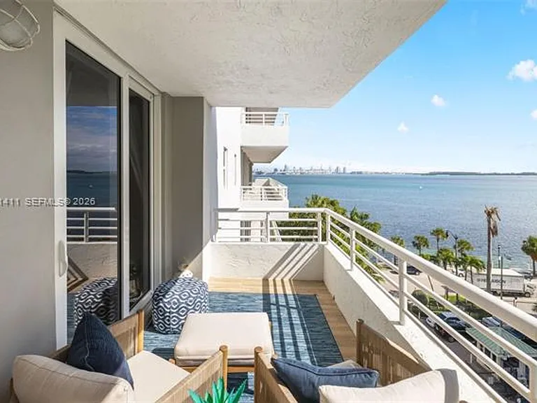 1402 Brickell Bay Dr #603 — Photo 26