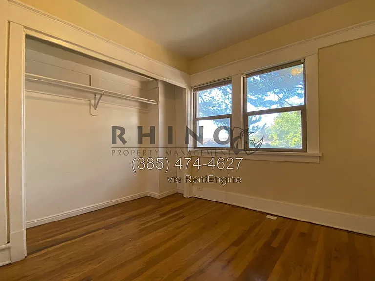 2885 Van Buren Ave #2 — Photo 5