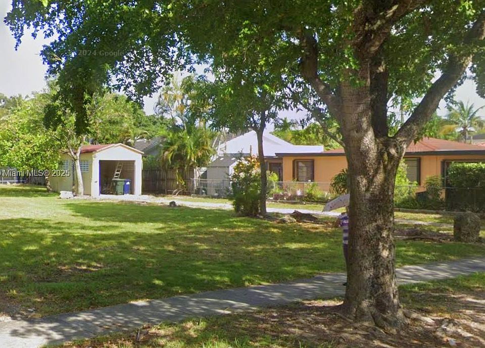 2nd image of 6500 SW 14th St