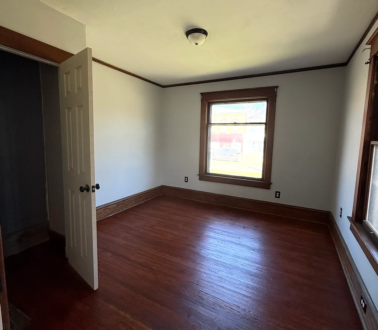 4 bed, 1400 sqft, $1,750 — Photo 4
