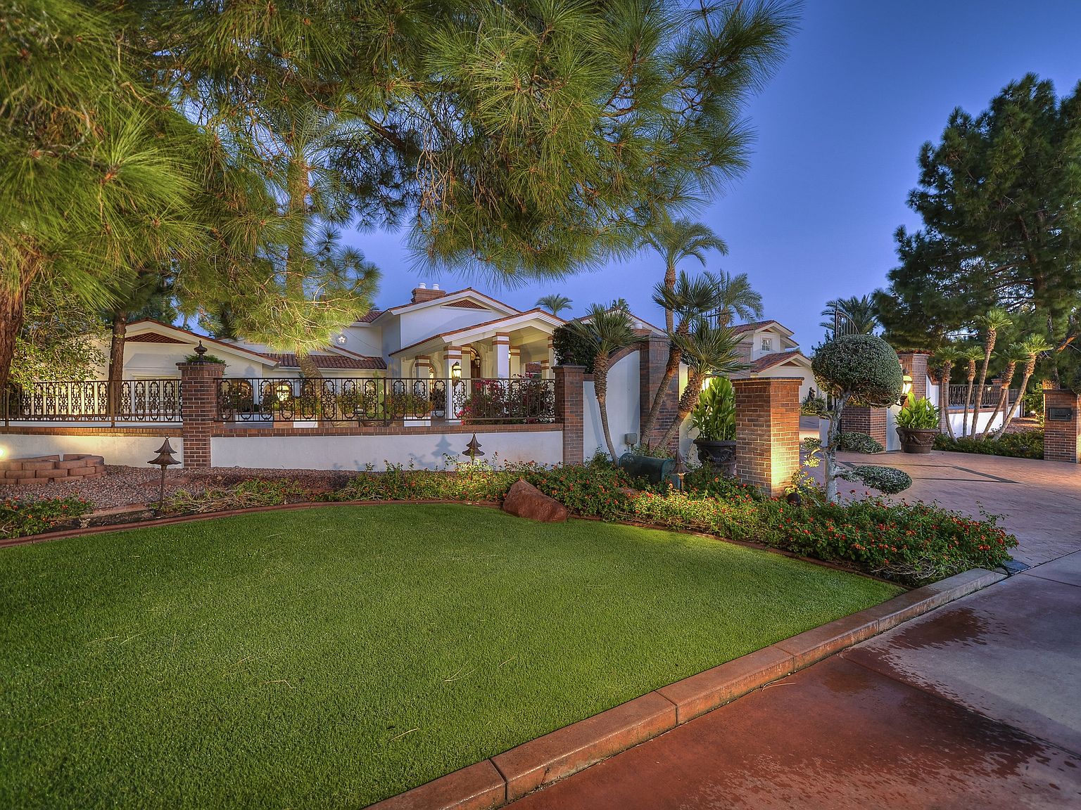 37 E Biltmore Estates Dr, Phoenix, AZ 85016 Zillow