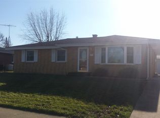 529 Chaney Ave, Crest Hill, IL 60403