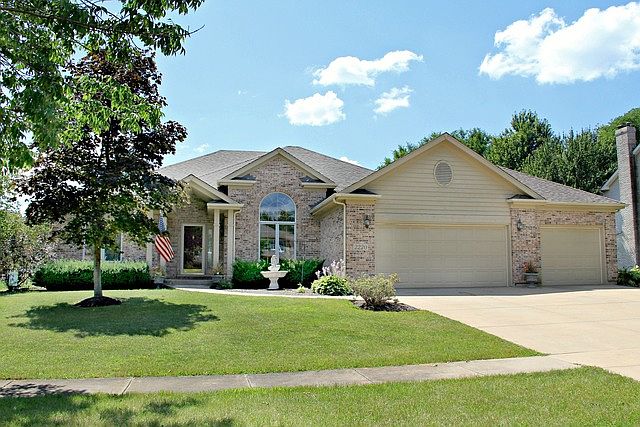 1st image of 2220 Big Woods Dr