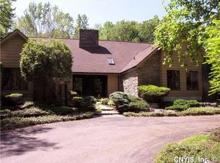 9346 River Island Dr, Brewerton, NY 13029