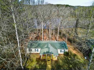 163 Edgewater Dr, Eatonton, GA 31024