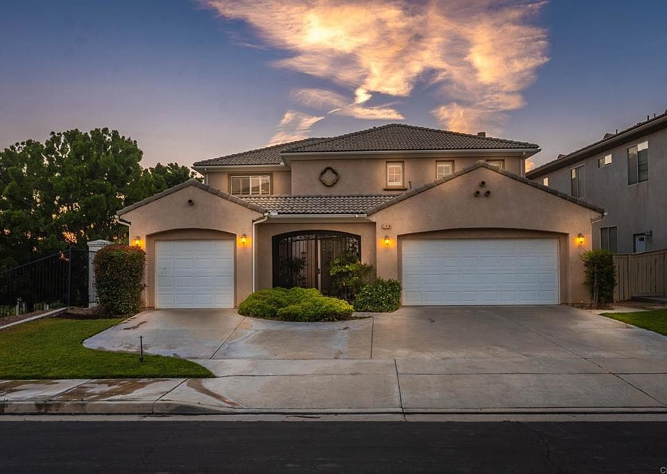 1st image of 33458 Biltmore Dr