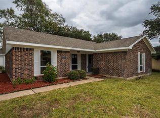 5205 Camden Ln, Pearland, TX 77584