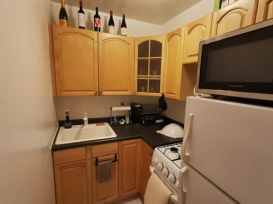 Rented by Corcoran | media 10