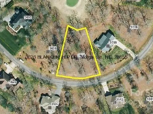 3626 Blankenship Dr, Morganton, NC 28655
