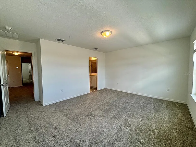 11451 Harborview St — Photo 9