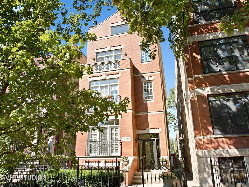 1st image of 2616 N Dayton St #1