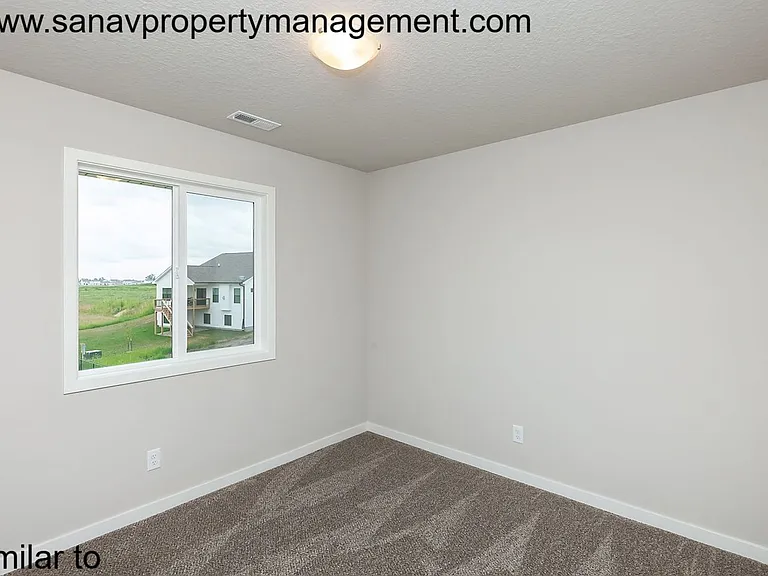 4102 NE 7th St — Photo 19