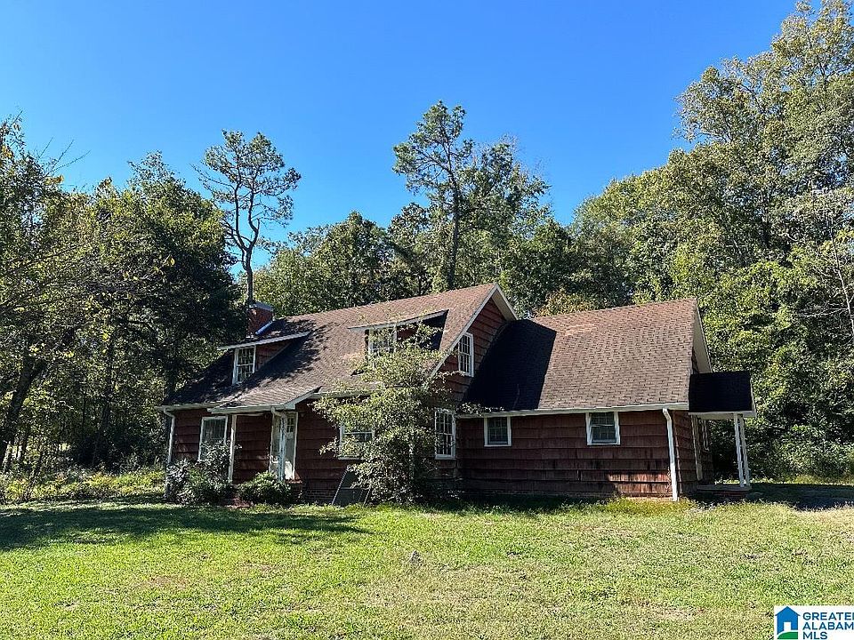 2nd image of 614 Woods Rd