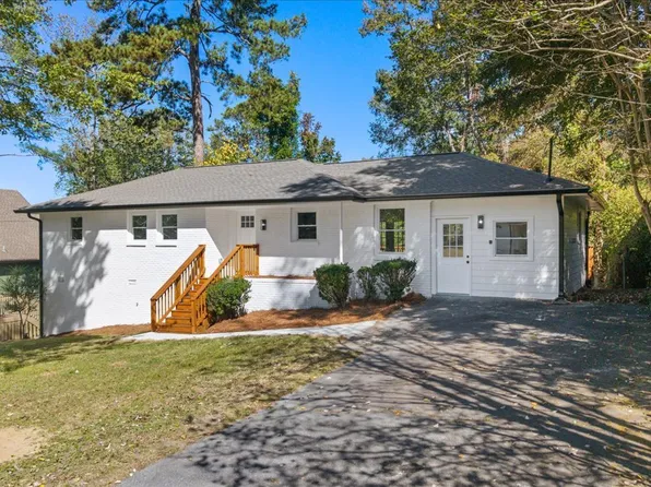 2039 Harwinor Rd SE, Smyrna, GA 30082