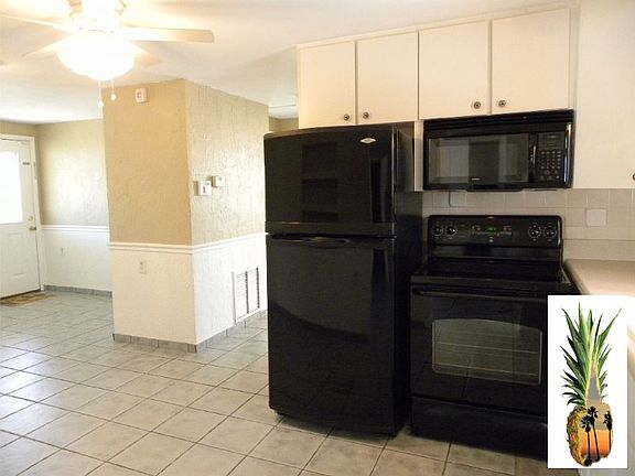 3rd image of 135 Virginia Ct