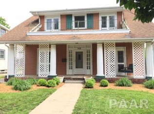 908 N Orange St, Peoria, IL 61606