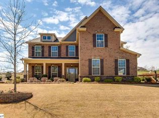 73 Scotts Bluff Dr, Simpsonville, SC 29681