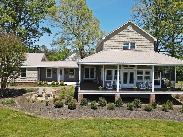 (undisclosed Address), Blairsville, GA 30512