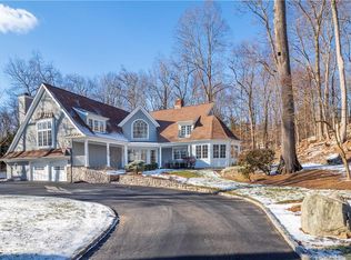 9 Greenbriar Ln, Wilton, CT 06897