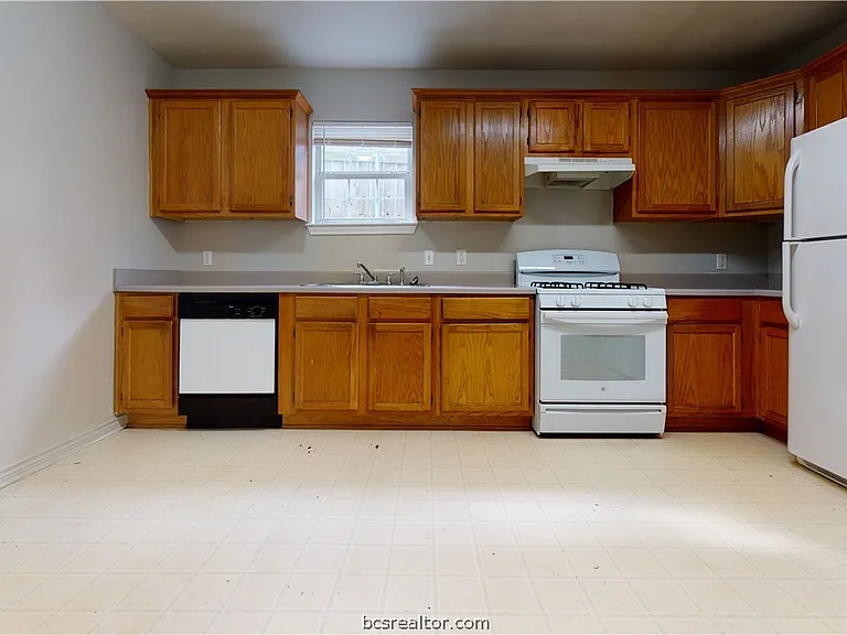 306 Cherry St #B — Photo 25