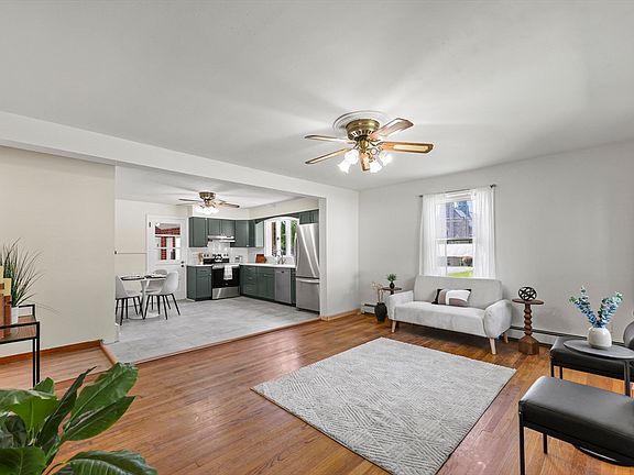3rd image of 43 State St